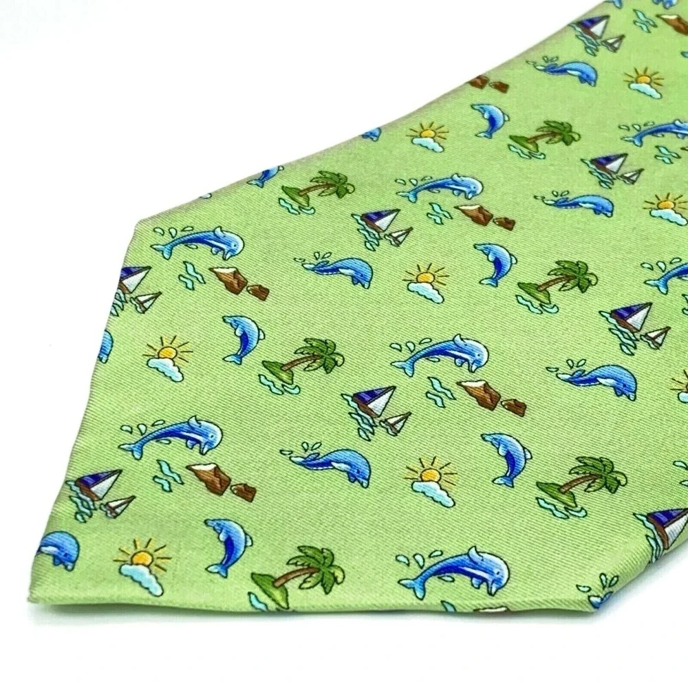 Jos. A. Bank Tie Dolphins Beach Palms Sailboats Green Hand-sewn All Silk Necktie